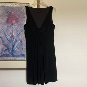 B Darlin Dress Black Sleeveless A-line Knee length Deep V neckline Large